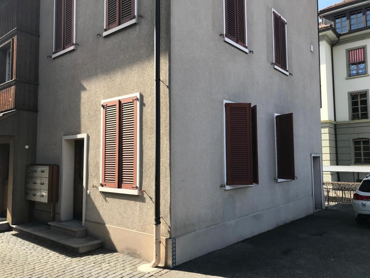 Simple Studio 36M2 In The Center Of Burgdorf Private Parking Small Bathroom 외부 사진