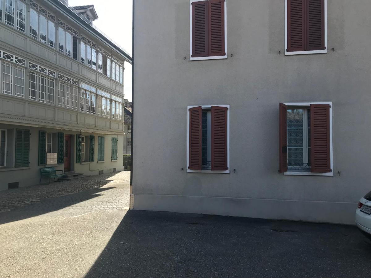 Simple Studio 36M2 In The Center Of Burgdorf Private Parking Small Bathroom 외부 사진