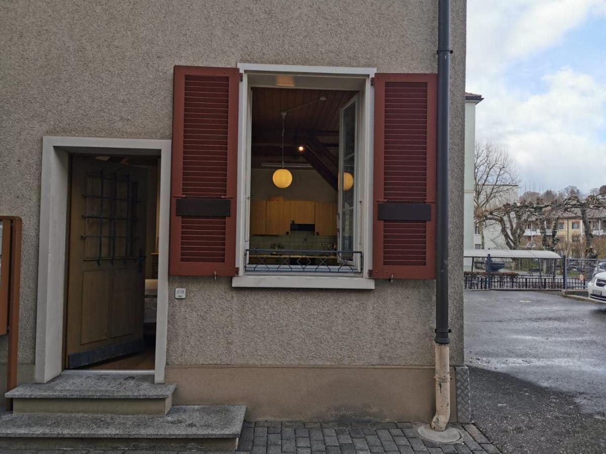 Simple Studio 36M2 In The Center Of Burgdorf Private Parking Small Bathroom 외부 사진