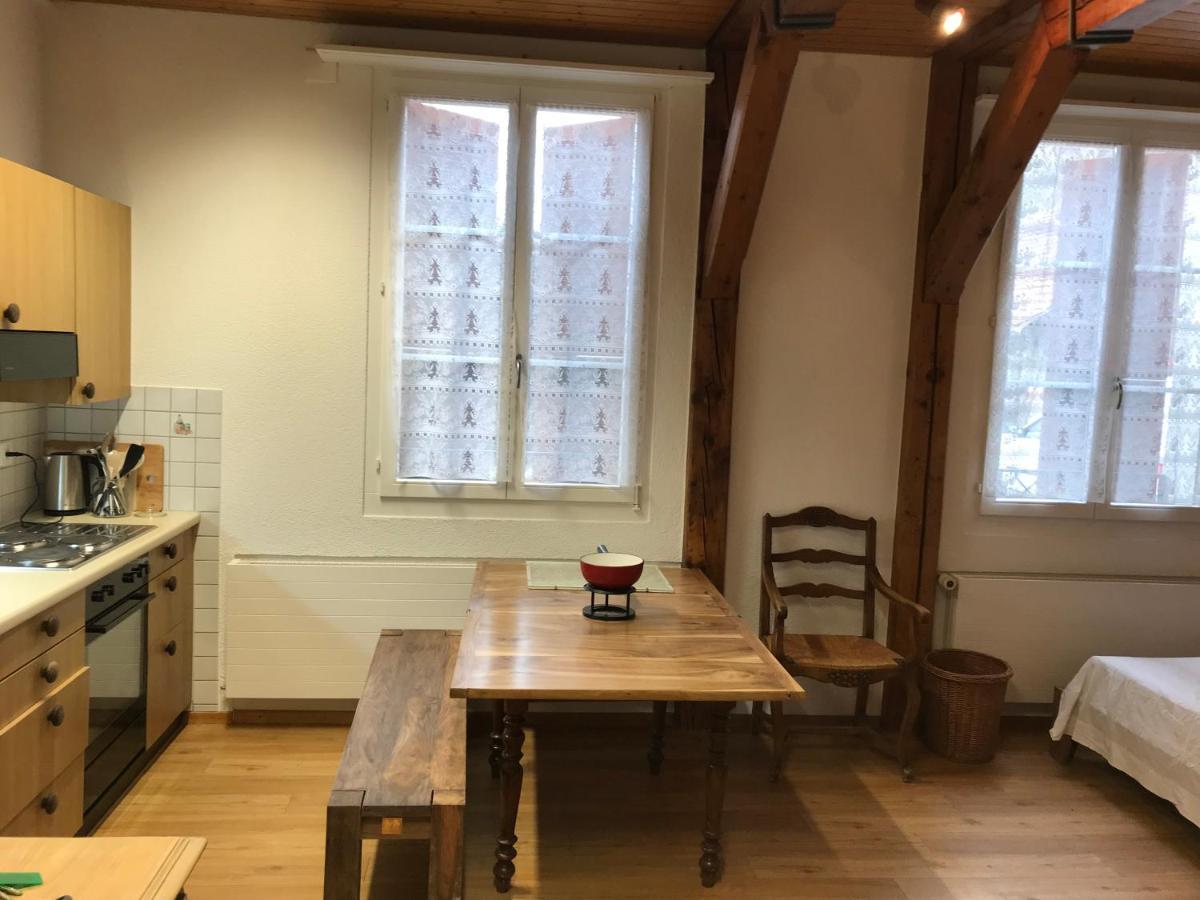 Simple Studio 36M2 In The Center Of Burgdorf Private Parking Small Bathroom 외부 사진